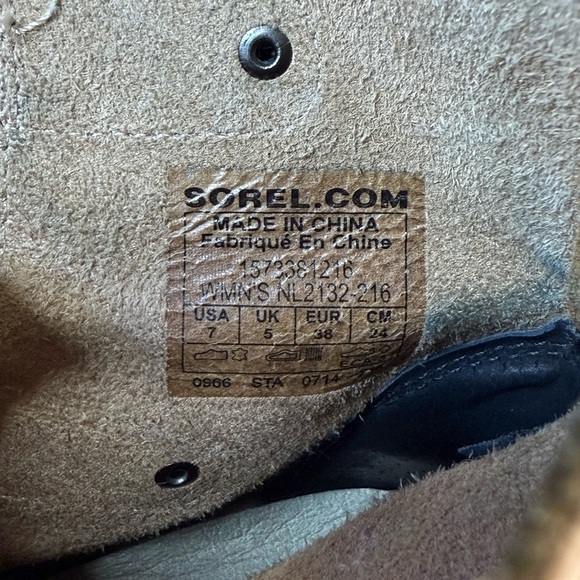 Sorel Joan of Arctic Wedge II Tan Leather Lace Boots Women's size 7 - Picture 6 of 10